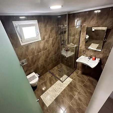 Crystal Blue Apartment Potos Exterior photo