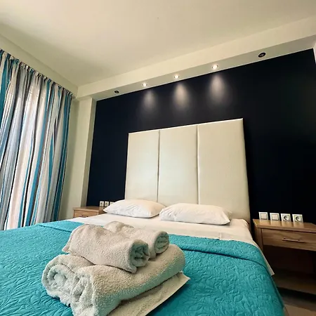 Crystal Blue Apartment Potos Exterior photo
